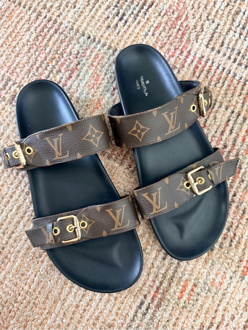 Women’s Leather Buckle Mules sz 9US